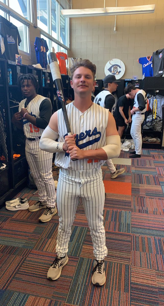 Logan Smith (@lwsmith04) on Twitter photo 