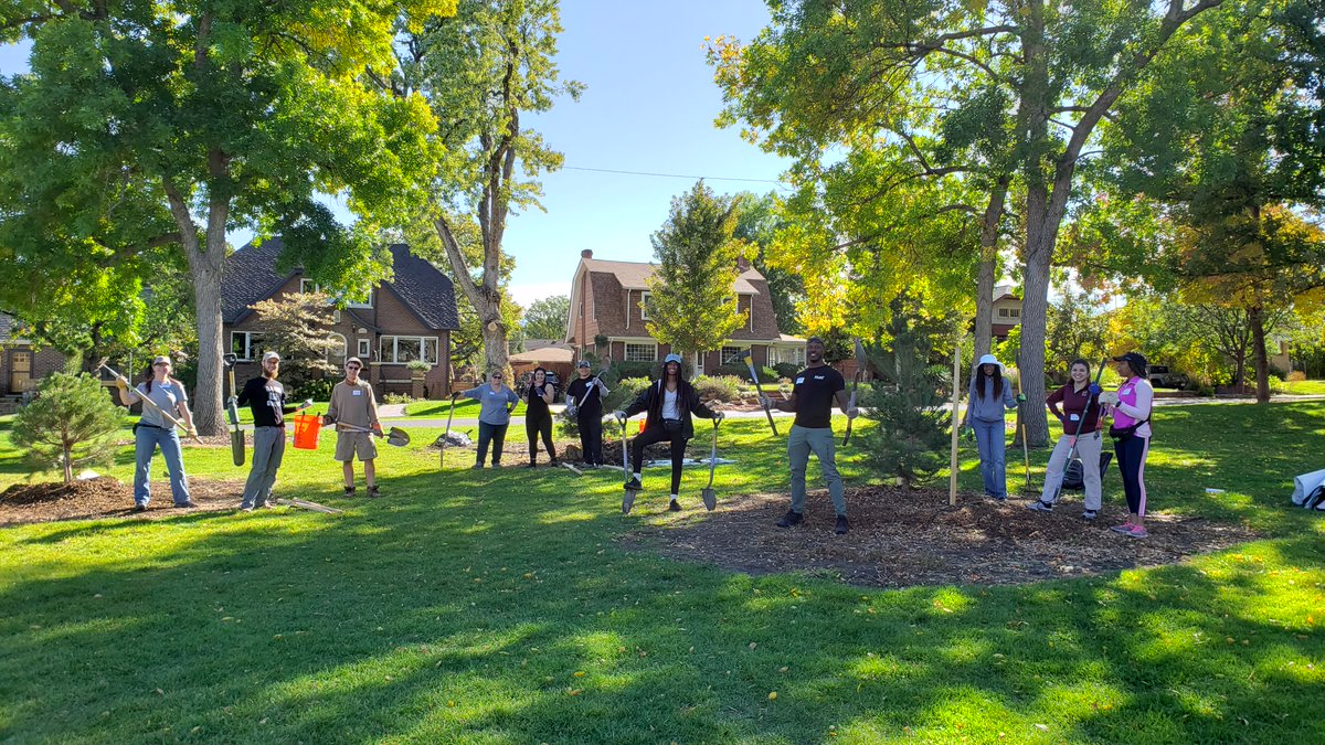Our first Mile High Tree Champions tree planting is THIS weekend! We'll be at Schafer Park Saturday and the weather is supposed to be perfect for tree planting, knock on wood! 

Contact info@TheParkPeople.org to plan your MHTC planting🌳

#corporateresponsibility #jointhecrew
