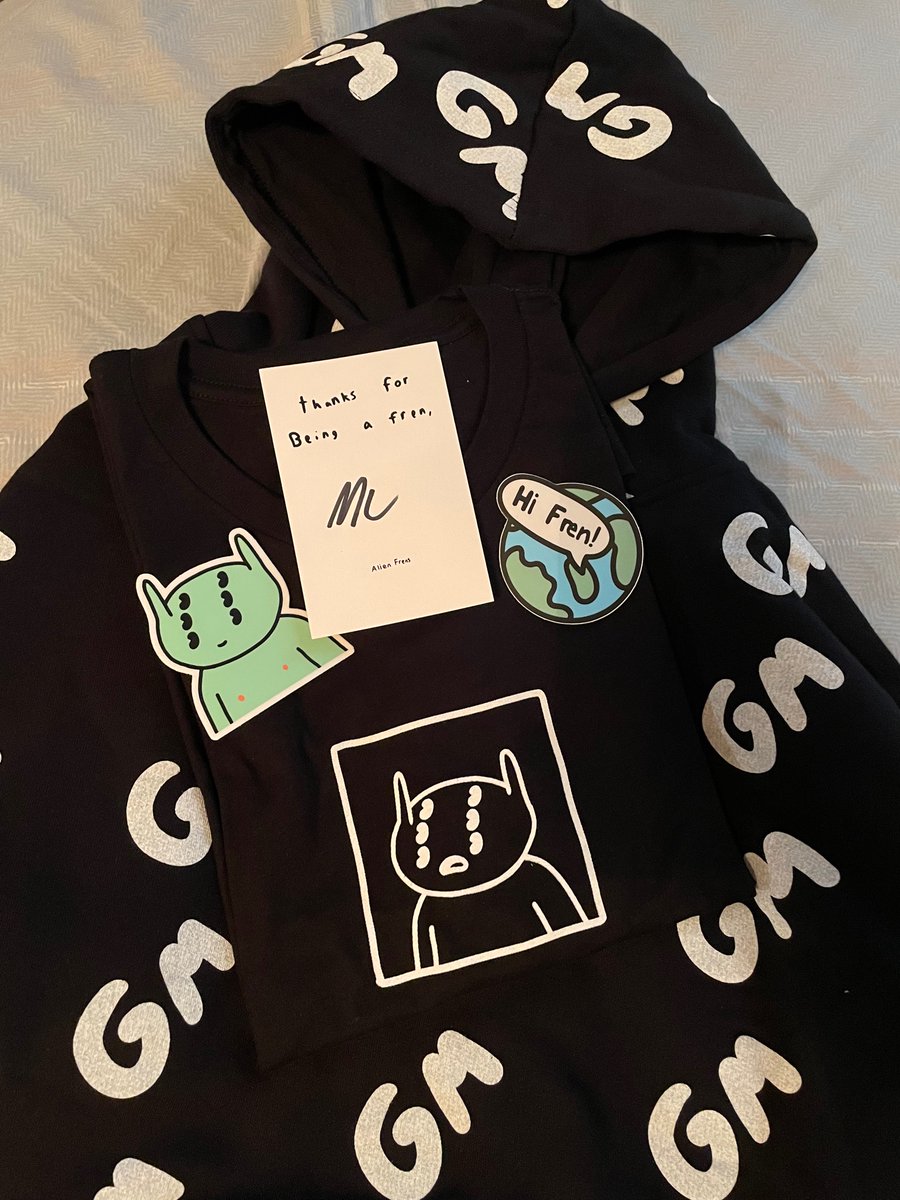 GM! Very special package finally came in today. Happy day😁
Thanks <a href="/_masoncrowe/">mason</a>  <a href="/alienfrens/">alien frens</a>