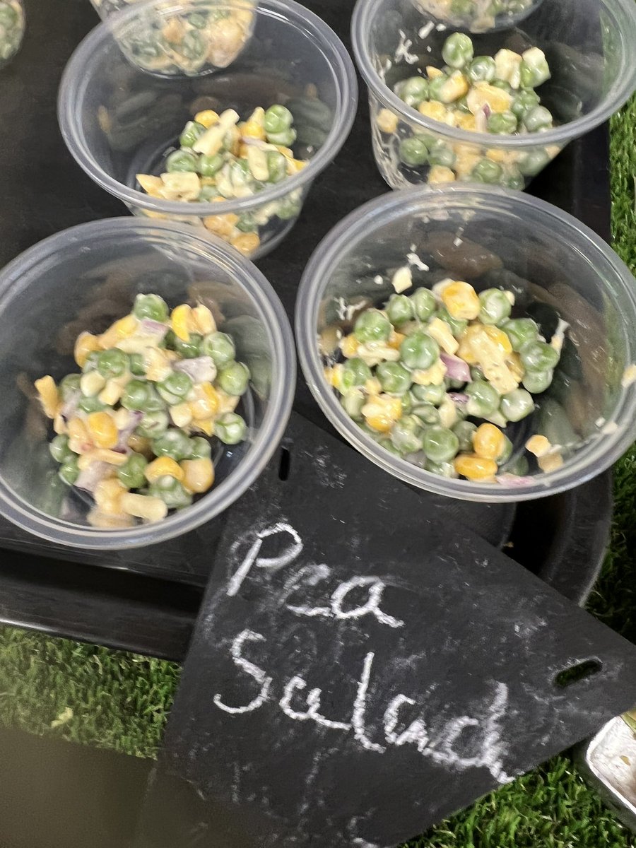 HollyJayC's tweet photo. Nice summery Pea and mint “peatata” and a Delish pea salad today just in time for the sun to disappear! 🙈😂 @WoodlandsFormby @VegPowerUK @TildaChef https://t.co/Hh6gHJz2Et