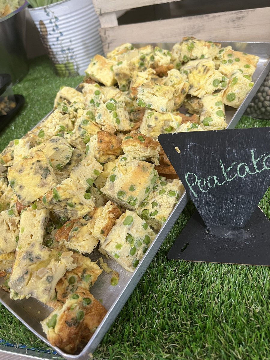 HollyJayC's tweet photo. Nice summery Pea and mint “peatata” and a Delish pea salad today just in time for the sun to disappear! 🙈😂 @WoodlandsFormby @VegPowerUK @TildaChef https://t.co/Hh6gHJz2Et
