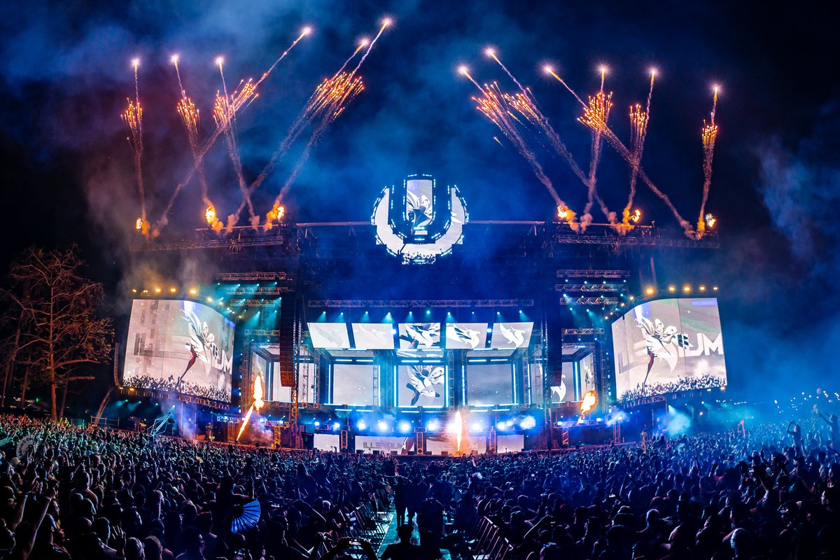 GrumpyKatarina's tweet photo. Been a minute Twitter lmao🤘🏻 - Fav shots from @ultra last weekend 🤩🥺 #Ultra2022 https://t.co/yGZKCbG37K