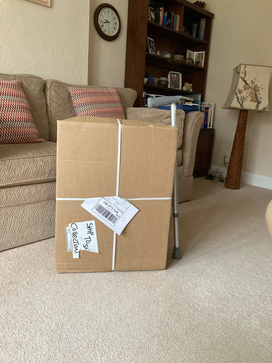 DavidPWilley's tweet photo. @Thefunkypigeon very disappointed that elderly mum didn’t receive her Flowers instead received Car Parts no response from @Thefunkypigeon dpd collected car parts but still no Flowers and now one elderly Mum with no Flowers !!!!! #disgusting https://t.co/MY2E9YaHrn