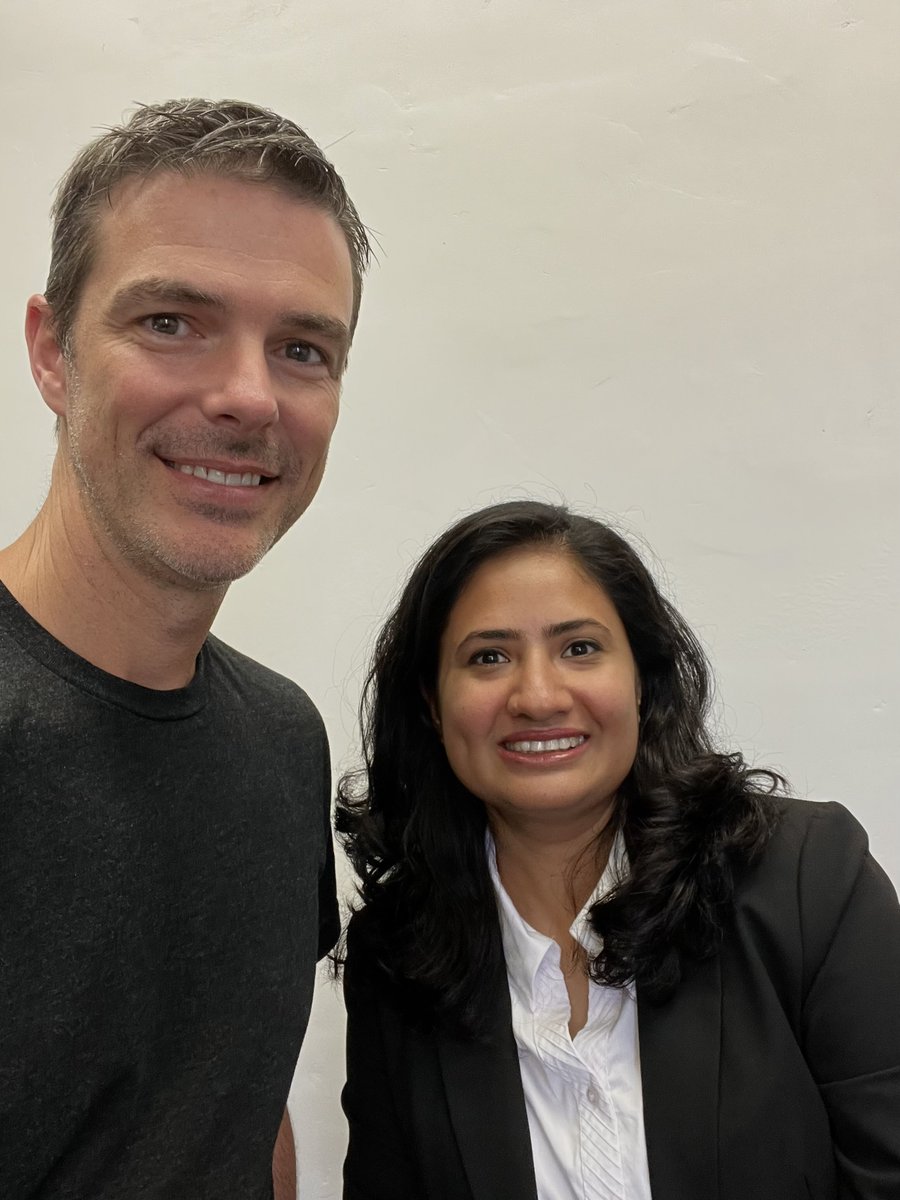 Brent_Sumerlin's tweet photo. Congratulations to Dr. @Digvy_Pal for successfully defending her PhD dissertation today. @LowDispersity will miss her, but we’re all proud of her amazing accomplishments. @ButlerPolymer @UFChemistry @VeigeLab_UF https://t.co/cM7Q0WqxF3