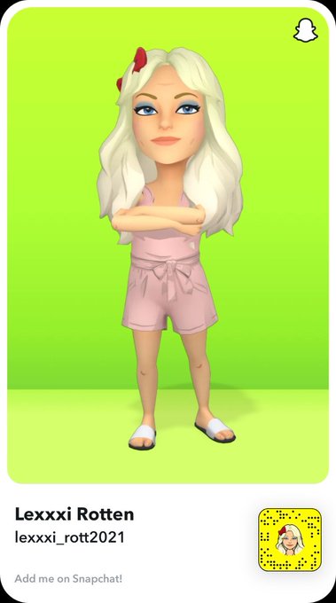 Simone Skocic’s pics and videos