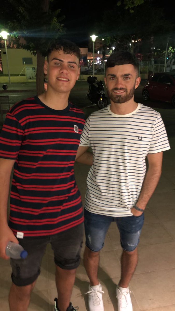 kc1872x's tweet photo. @lewiss_smart happy bday smarty broo, have a good one sann see u Sunday for some carnage😎🇬🇧x https://t.co/AD1lyEF5UW