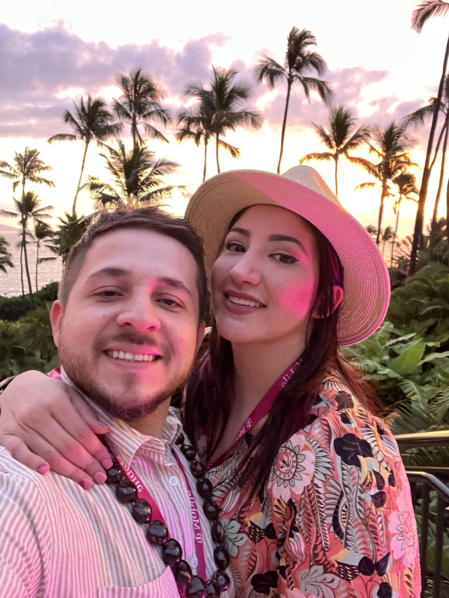 Vanessa Lozano tweet media