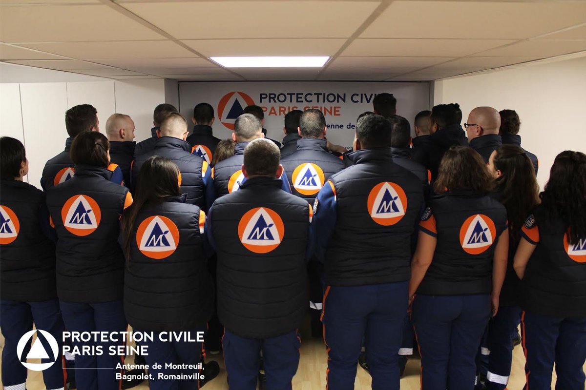 PCPSMontreuil's tweet image. Vendredi dernier, s'est tenue notre assemblée générale animée par Jérôme Perrin, président délégué, en présence de @AminMbarki, conseiller municipal missionné aux recettes municipales et au financement européen et @Loline_B, adjointe à la sécurité et à la tranquillité publique.