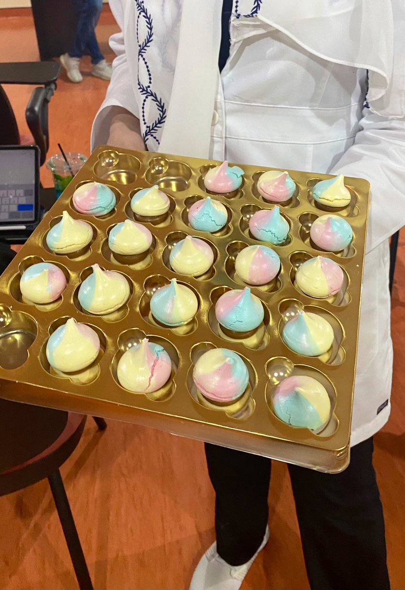 byRubaHussain's tweet image. First time as presenter 🤩👏🏻

#SASEM_SC_Makkah