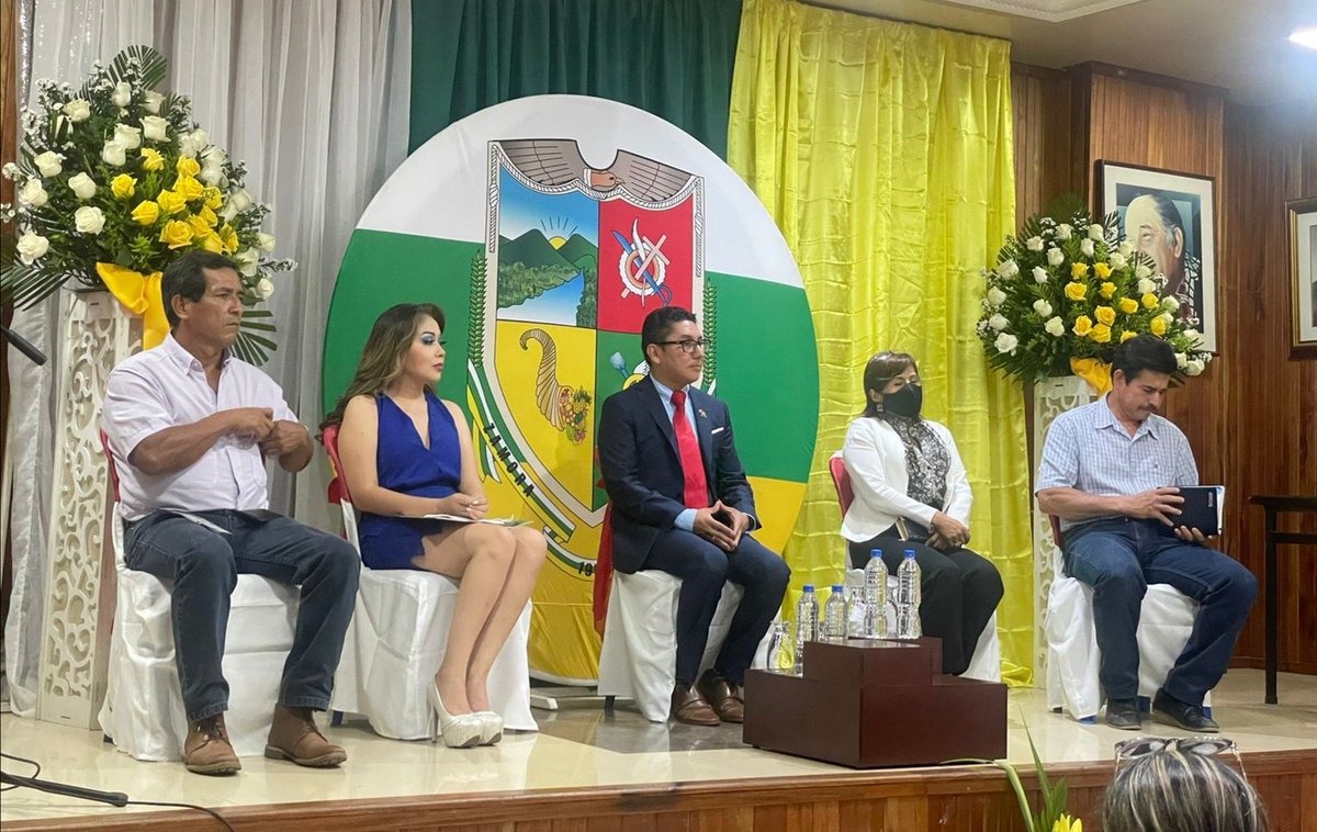 LadyHuertas3's tweet photo. Participamos de la #RendiciónDeCuentas2021 de los asambleístas de #ZamoraChinchipe @Isabel_EJ y @DiegoEsparza_17

Hemos solicitado que apoyen a las Viceprefecturas, para que se reforme el #COOTAD, y así nuestros puestos tengan funciones específicas y no solos delegables. https://t.co/ArRUha0juM
