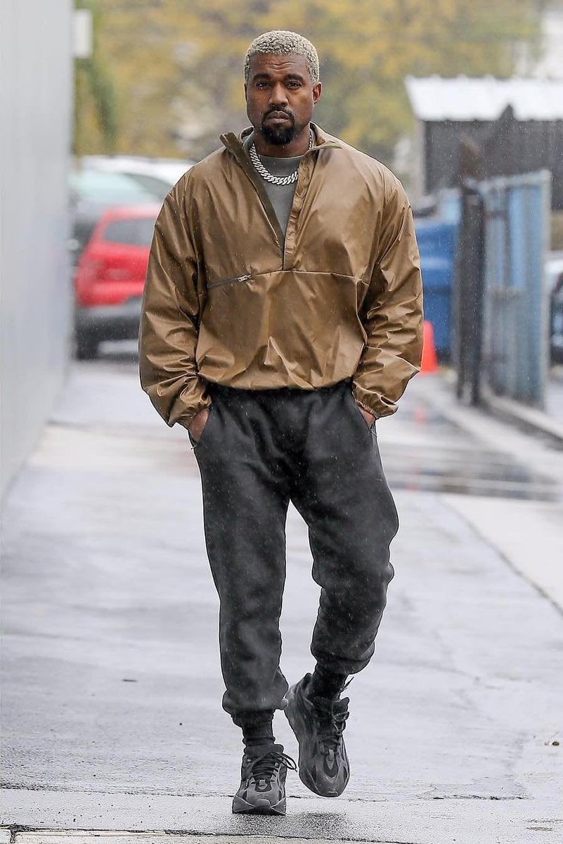 Jesus is king era 2019-2020 is probably the most underrated Kanye era in fashion . Look at these fits