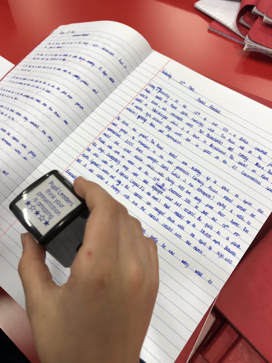 ManorPrimarySch's tweet photo. More exceptional handwriting and presentation across Year 4! Pupil leaders giving the stamp of approval ⭐️⭐️⭐️
#workproud #settinghighexpectations #exceptionality https://t.co/1gDZMEgQhT