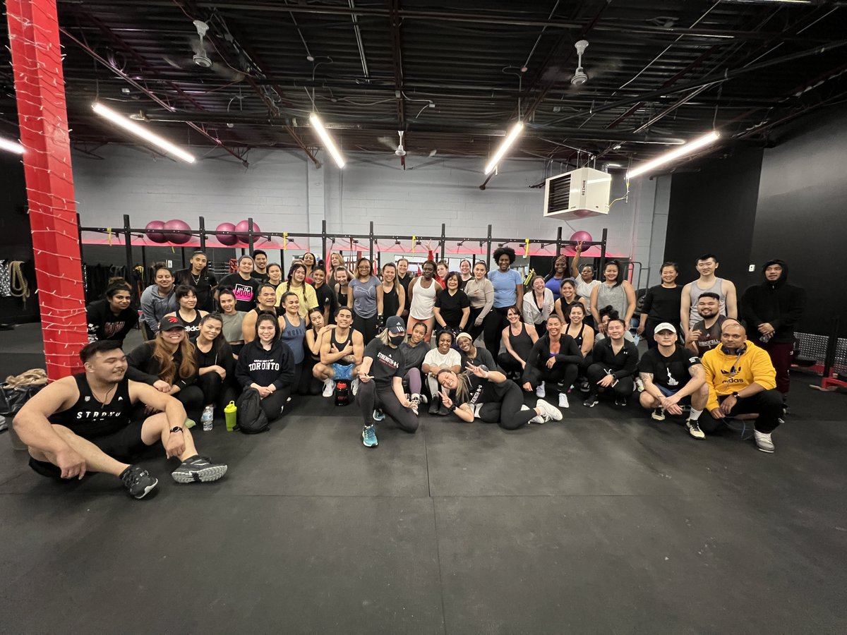 ScarbWomensCtr's tweet photo. Our friends at @StrengthNU held two open fitness classes to celebrate International Women's Day. They raised over $2200 to support women building brighter futures for themselves and their families! What a great, empowering event! Thank you so much! #SWC #StrengthNU https://t.co/mjZGUxdLA4