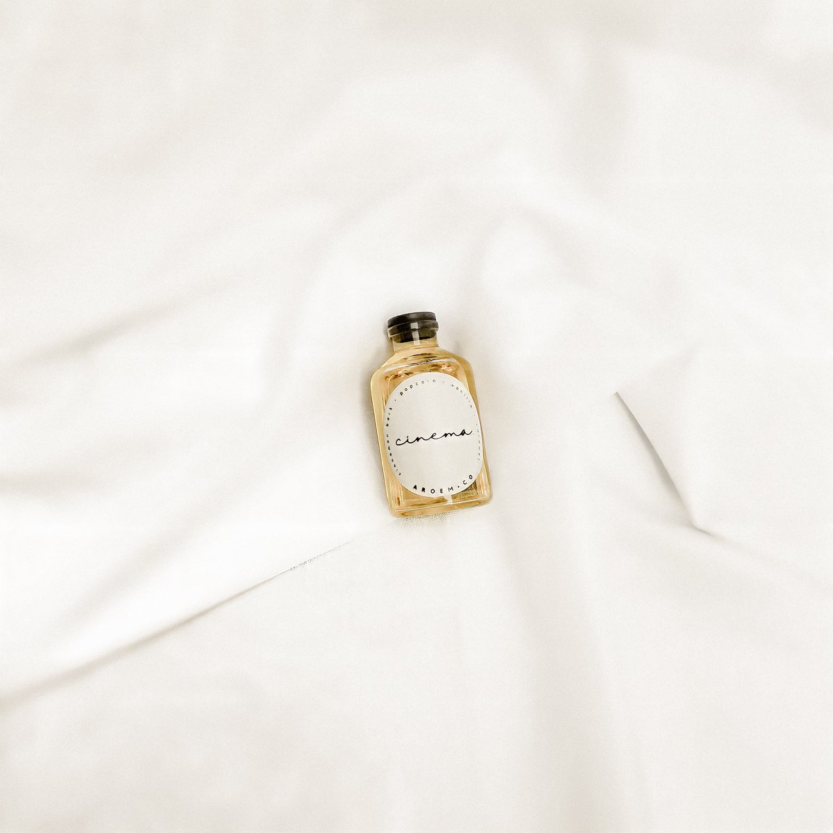 hehirma's tweet photo. @miund Akuuuu

Karna lagi seneng bikin diy, aku bikin reed diffuser, mereknya aroem, bisa cek disini kak https://t.co/8ldZGCiWGE 😊🙏 https://t.co/3zEWgEAXIJ