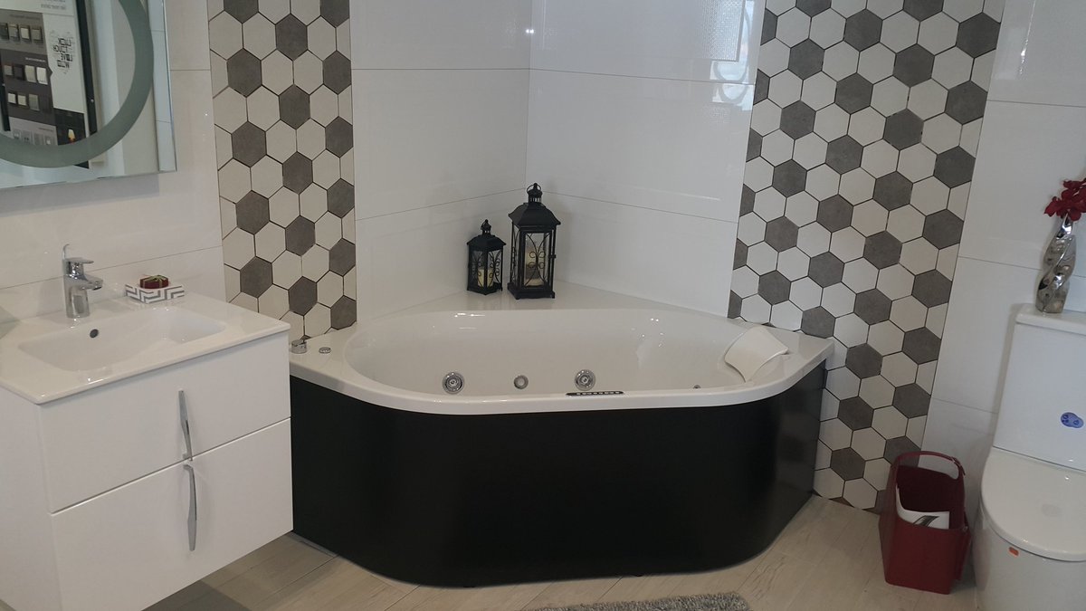 primebuildtech's tweet photo. Luxury Finishes at Shikini money...😂😂 https://t.co/hCb5yjh9CD