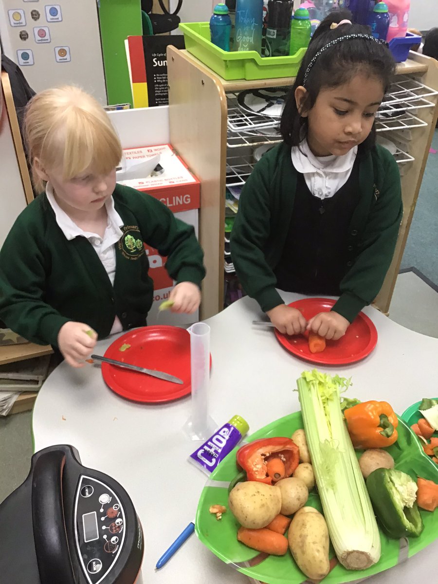 HighwoodPrimF2H's tweet photo. The Enormous Turnip! Children used great teamwork today. They carefully cut all the ingredients for a tasty vegetable soup. They wrote their own recipes and when it was cooked enjoyed a taste at the end of the day. https://t.co/peEpvy81xo