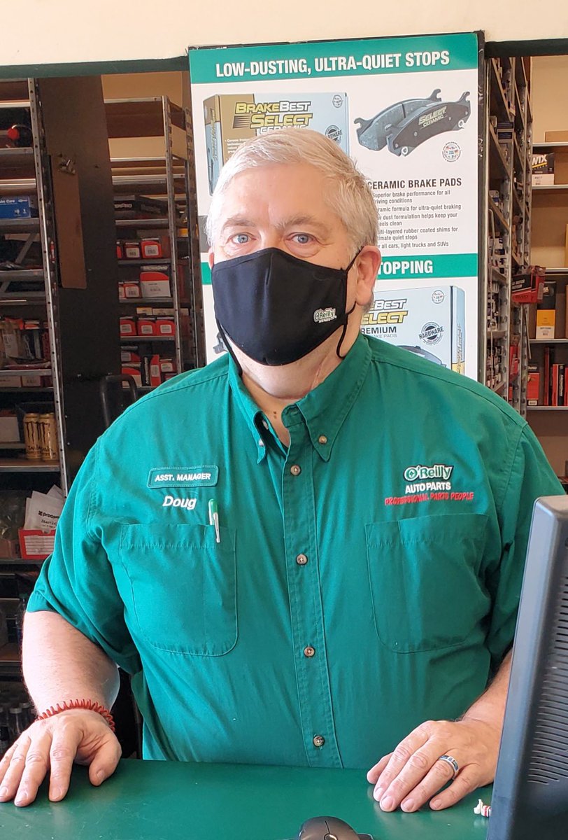 OReillyCareers's tweet photo. Our team at store 3979 in Warren, OH, has partnered with a local church to offer free oil changes to single mothers and widows twice a year.
Join our team so you can be a part of community outreach like this! https://t.co/7wS04MFfLB
#TeamOReilly #OReillyStrong #Community https://t.co/ZJ6BVjeVQj