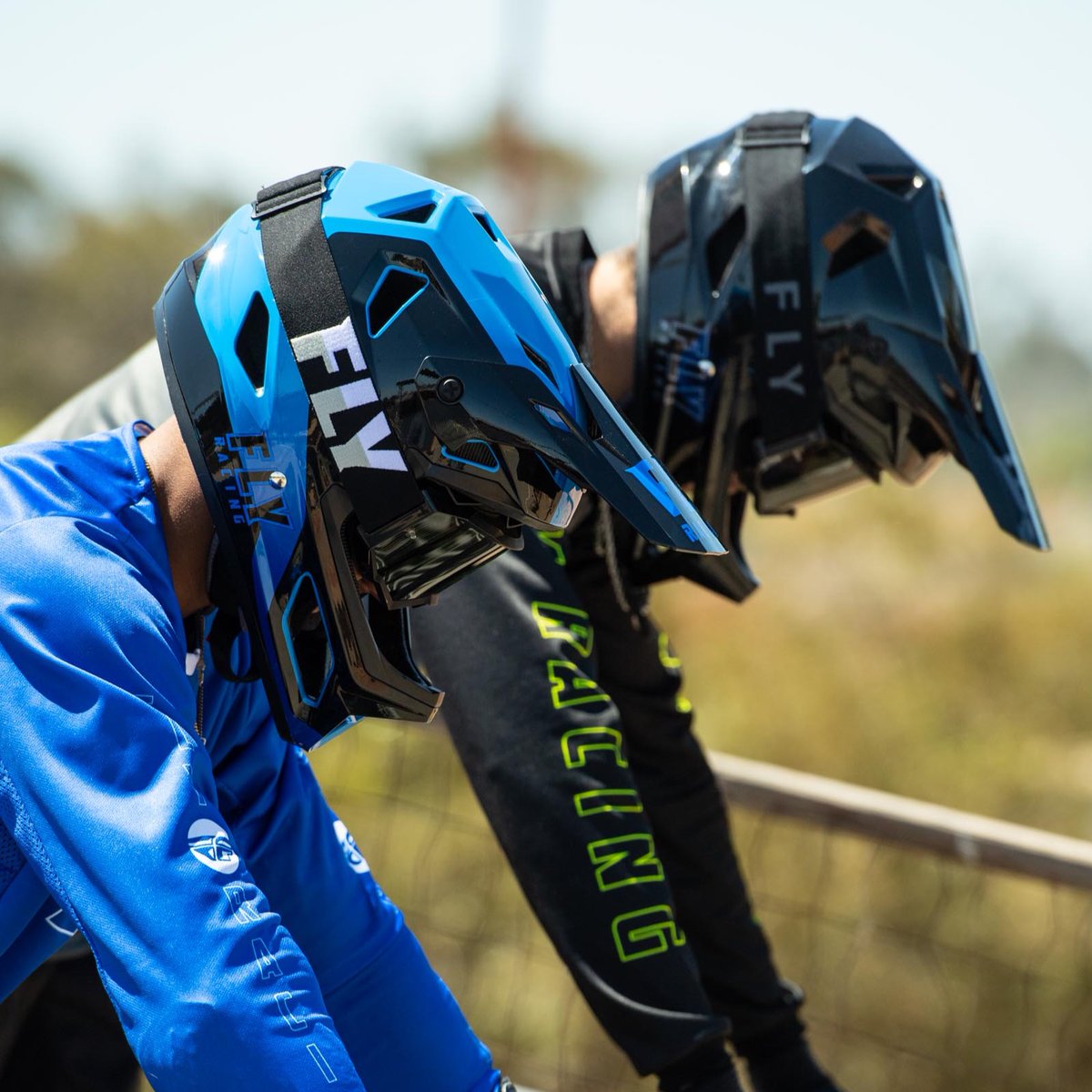 FlyRacingBike's tweet image. The FLY Racing Zone Pro Goggles 

#FLYRacingBike #FLYRacing #FLYRacingFamily #FLYRacing2022 #Bike #ride #bikelife #bmxrace #bmxracing #bmxbikes #bmxisfun #bmxlife #bikes #bmx4life #bmxlifestyle #bmxbike #bmxfamily #ridebmx