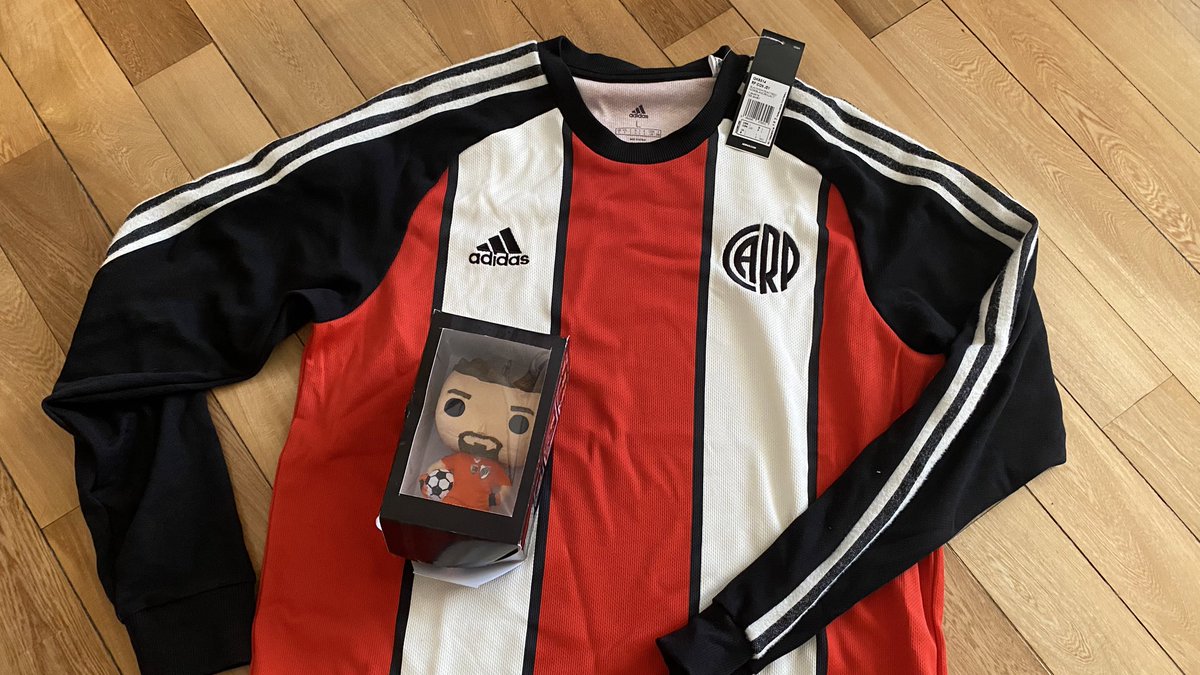 juliargen's tweet image. SORTEO ❤️🙌🏽 Lo prometido es deuda: sorteo entre mis seguidores. Solo tienen que RT y responder con el hashtag #yoparticipoJuli 🤣🤣 para después sortear por alguna app. 🖤🖤 éxitos, locuras