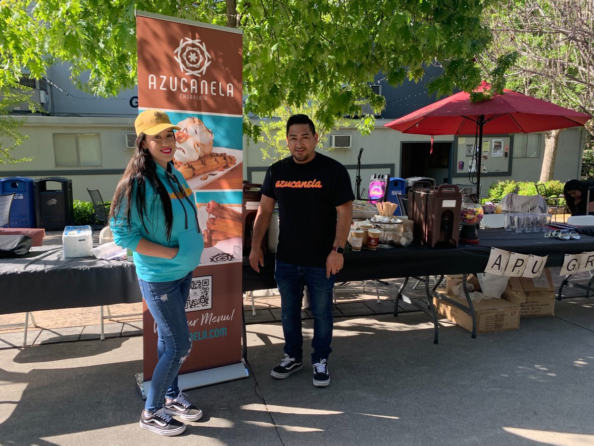 APUGradPrograms's tweet image. Join us on Cougar Walk, today 11am - 2pm, and make your move toward graduate studies! Gain the information you need for the next step in your academic journey and grab a sweet treat!