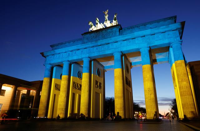 Cities around the world light up in Ukrainian Flag colors.
Berlin, Germany. 
#SupportUkraine #StopWar