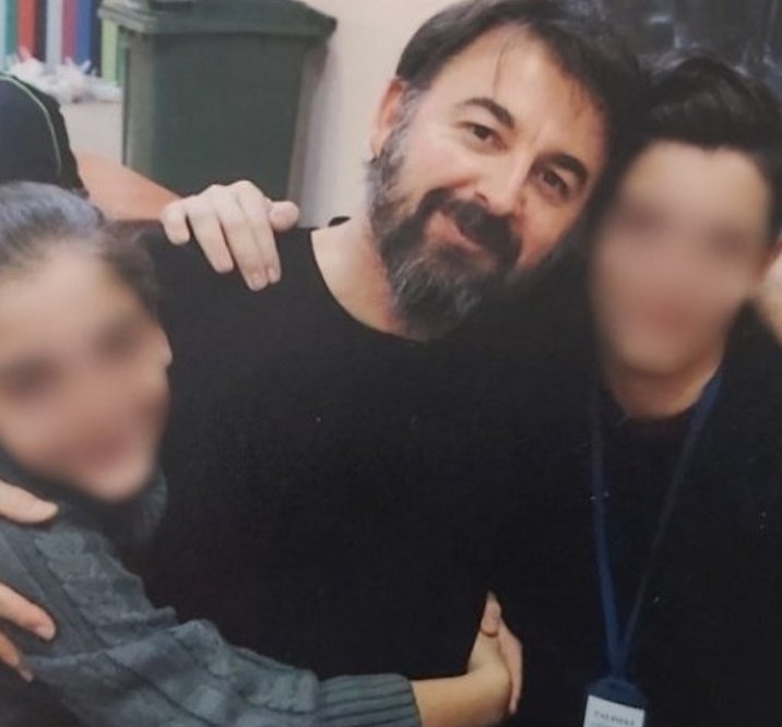meliorasy's tweet photo. Khk lı Şerif Vatansever'in eşi:

"Eşime gözaltındayken işkence yapıldı. 'Ölmeyi istedim Nazlı! Bu insanlar bize böyle ne yapıyor?' dedi.  
Hapiste covid oldu ve vefat etti.
İşkencelerSon Bulsun https://t.co/lvX5HuwmcT