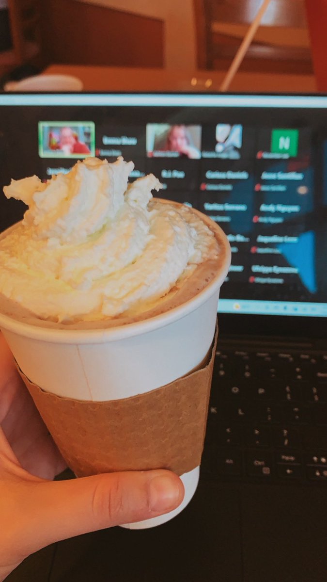 23emmashaw's tweet photo. Hot Chocolate in class are the way I can get thru the long class days! Being a college student and juggling a school life balance! Definitely recommend the cougar ground hot chocolate! #class #uh #hotcocoa #school #student #education https://t.co/iiiLkJQhJb