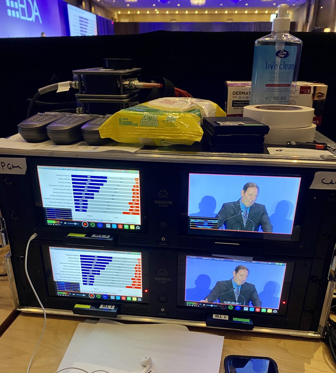 Not the hot button it used to be? Polling results from <a href="/campaignre/">Campaign Research</a> (<a href="/richardciano/">Richard Ciano</a>) suggest voters heading into ON election mainly satisfied w/ #electricity related issues #onpoli #advancingabettertomorrow conference <a href="/EDA_ONT/">Electricity Distributors Association (EDA)</a>