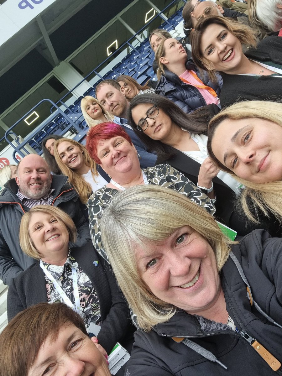 LynneWagstaff's tweet photo. Mini group selfie at Staff Briefing today. Good to be able to be altogether again #ncompass https://t.co/2kvXpONwG6