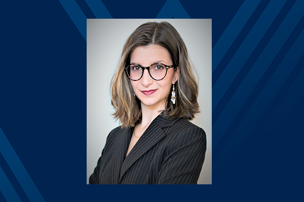 Congratulations to Giana Loretta, who has been named West Virginia University’s next Newman Civic Fellow! 

Loretta will work toward educational equity in K-12 schools in a project that started with work she began in the Honors EXCEL program.

More:
wvutoday.wvu.edu/stories/2022/0…