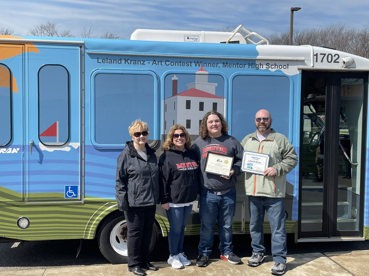 HeidiToot tweet media