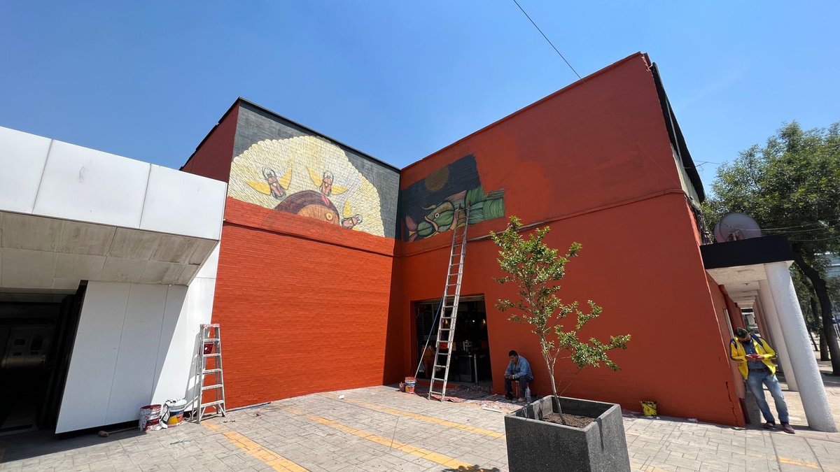 Central de Muros tweet media