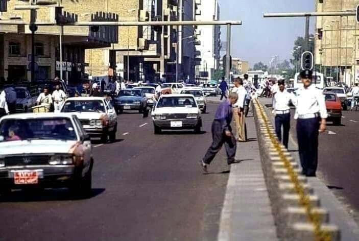 بغداد ..شارع الجمهوريه 1995