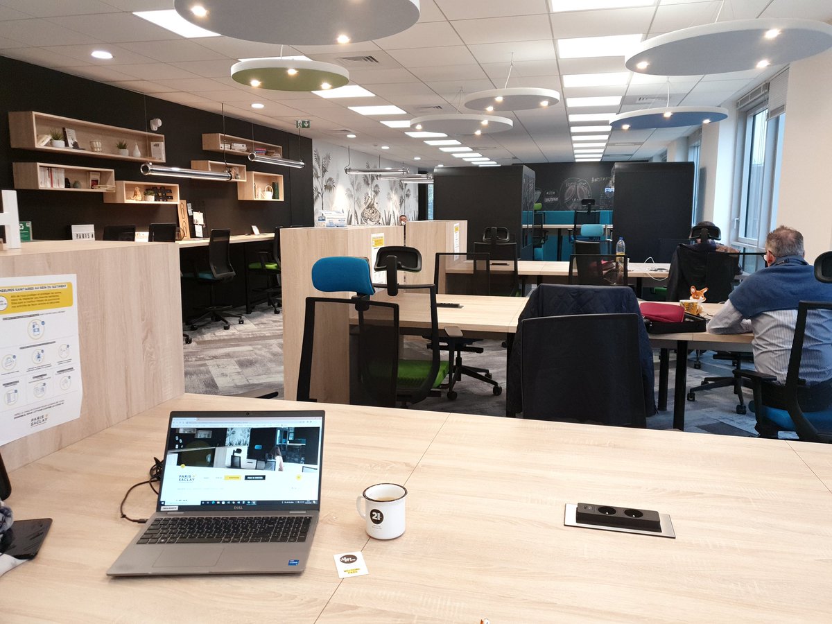 le_trente's tweet photo. Travailler dans un écosystème collaboratif au cœur de #ParisSaclay ça vous tente ? Découvrez l’espace de coworking #Le21 grâce au welcome pass qui vous permet de un test https://t.co/LNTFvMgN5d