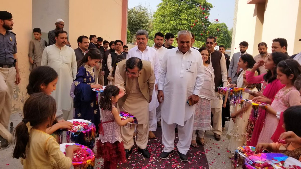 SenatorAyub's tweet photo. Visit WWFGSS schools at Swabi to evaluate the standards of education being imparted among children of workers. I've ensured the administration all kinds of support and resolution of their demands to enhance the quality of facilities being provided in these institutes. https://t.co/ocX9j8HcIs