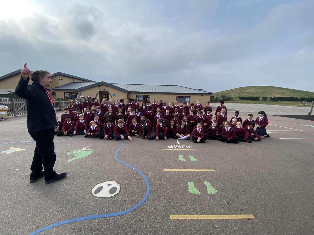 UROCK TheatreCompany tweet media