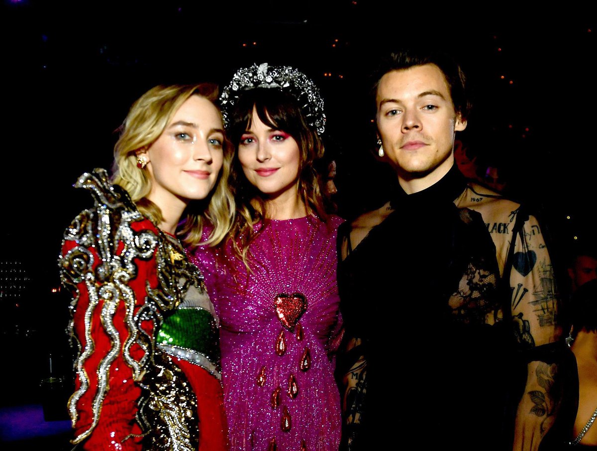 saoirse ronan, dakota johnson and harry styles