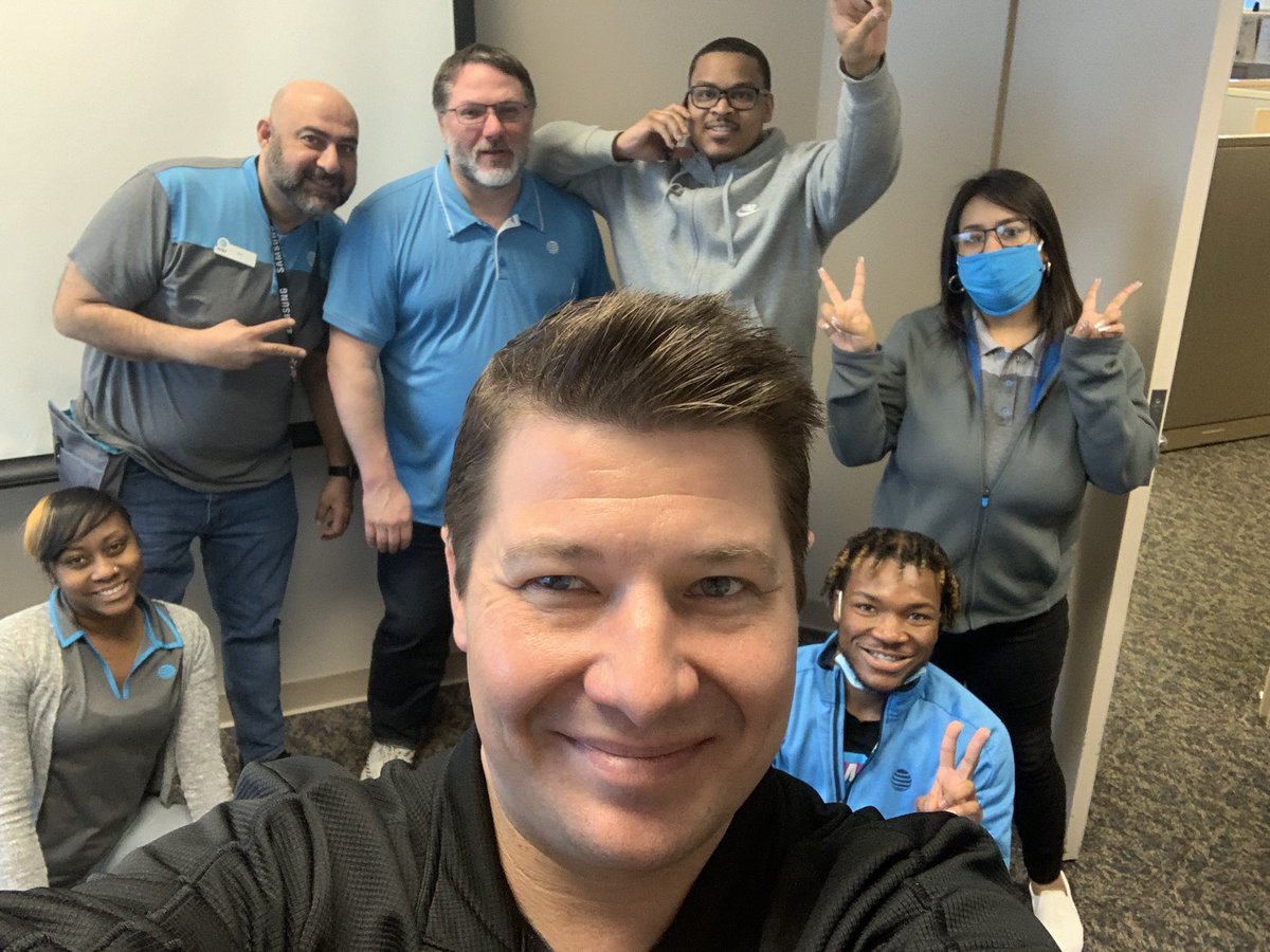 Another successful GLM business blitz. Love how engaged this crew is. <a href="/NyzioChris/">Chris Nyzio</a> <a href="/ralford8764/">Coach Ray Alford</a> <a href="/Ang_Rutherford1/">Angela Muñiz Rutherford</a> <a href="/TheoAlexander11/">Theo Alexander</a>
