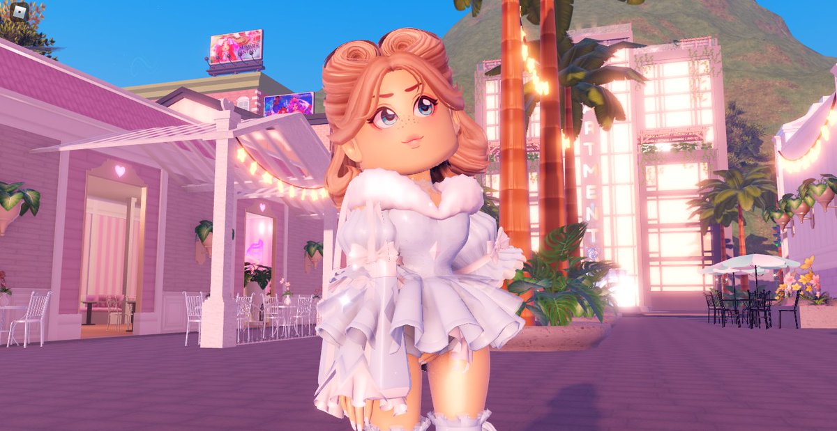 CallmehStargirl's tweet photo. Conscious cotton tote 
#royalehightrading #royalehigh #royalehightradings #royalehigh #RoyaleHighTea #RobloxDev #Roblox #royalehighupdate #royalehigheaster https://t.co/ziJvuBbMgM