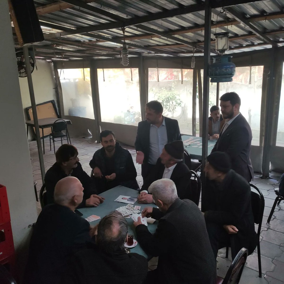 arnavutkoy_deva's tweet photo. Arnavutköy Deva Partisi olarak İmrahor Mahallesi Esnafımızı ziyaret edip , Esnafımızın dertlerini dinledik.Sayin Genel başkanımız Ali BABACAN 'in selamlarını ilettik.
@drerhanerol 
@fatihkarabalikk 
#dertlerindevası 
#devahalkta 
#arnavutkoydeva https://t.co/Z3xs9jLkeY