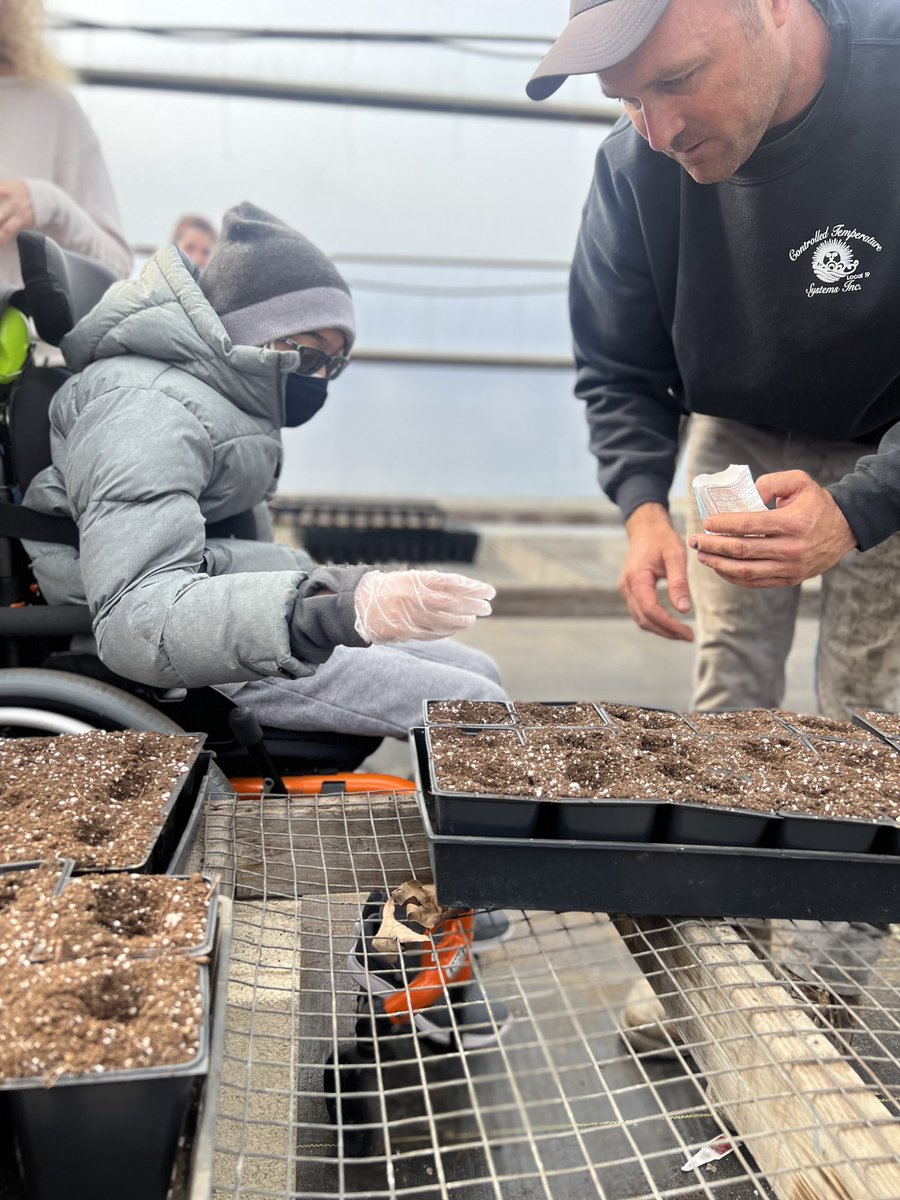 Taryn Homolash tweet media