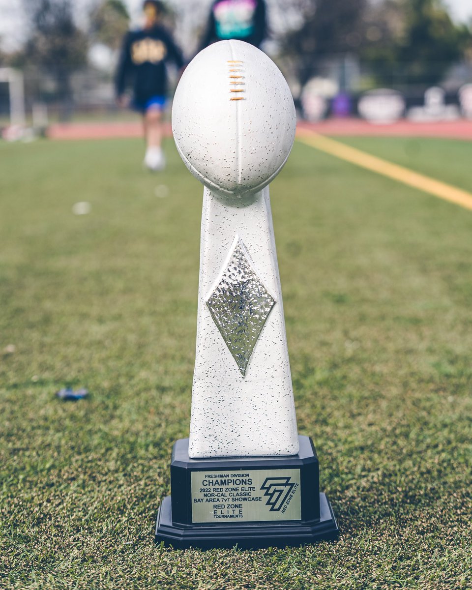 TrainDeliberat's tweet photo. Another Championship in the Bag 🏆
#FreshmanDivision

Thank you @RedZone7v7Elite for an excellent tournament! https://t.co/tJlSs7NFXz