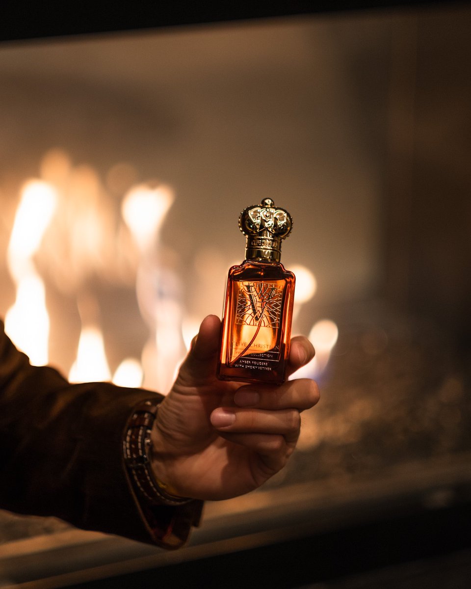 ClivePerfume's tweet photo. Delightfully warm with an uncontrollable attraction and boundless energy. V Amber Fougere captures a sensual and aromatic blend of pepper and smoky vetiver, embodying a vivacious spirit that dances on the skin.
#AllYouNeedIsClive #ThePrivateCollection #CliveChristianPerfume https://t.co/UGNTOxUJSa