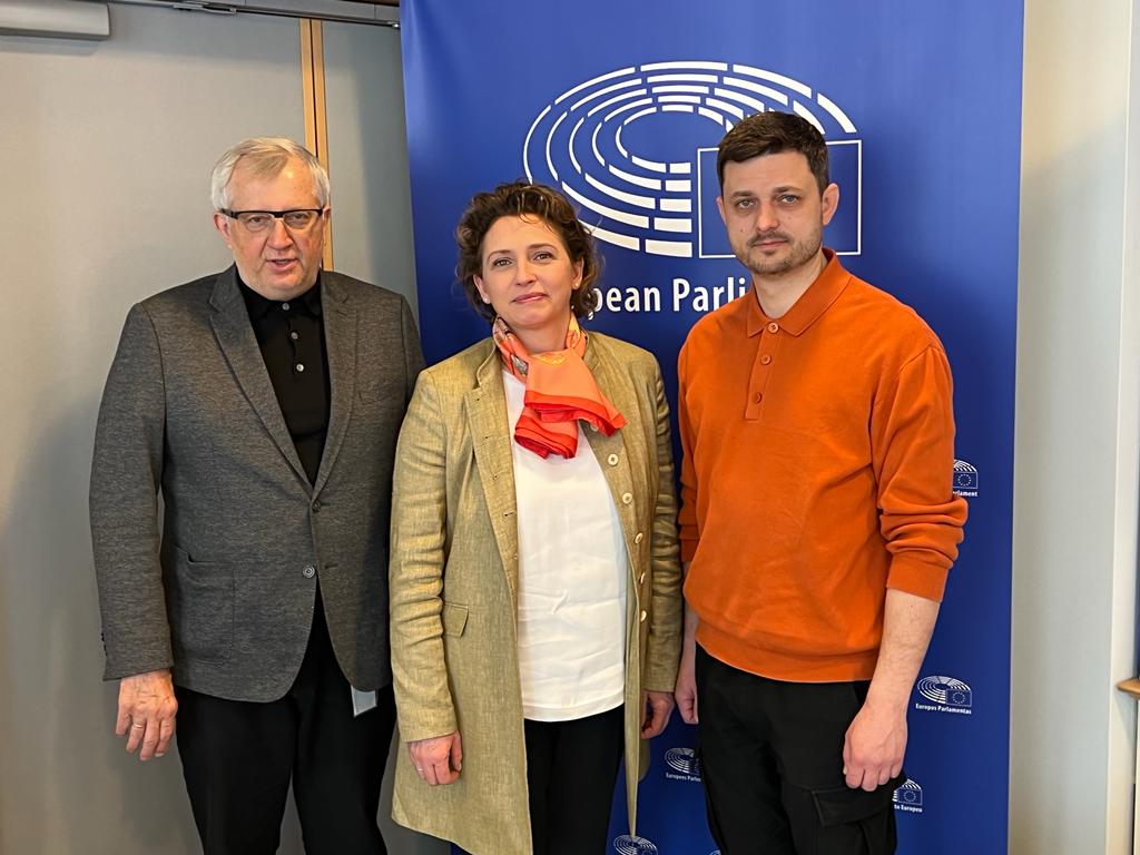 The delegation of the <a href="/babynyarhmc/">Babyn Yar Holocaust Memorial Center</a> visited Brussles to inform about the details of #Russia’s agression against Ukraine and the attack on the territory of #BabynYar.