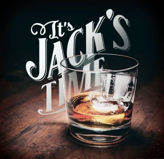 Whiskey_Room_'s tweet photo. Ditemi…cosa fate durante le vostre pausa caffè a lavoro? #jacktime https://t.co/XETeIEEUTI