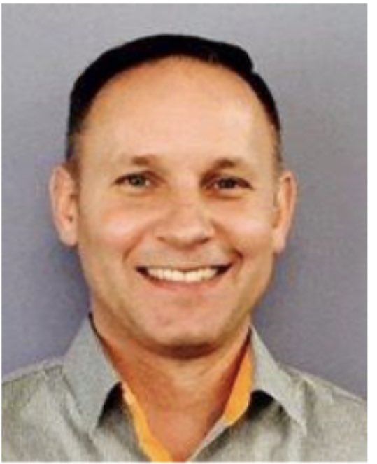 TBellNorthFlo's tweet photo. Robert is more than my SEL, he is a friend! He keeps me laughing for hours! We always find time to have random conversations.. I appreciate you Robert Foust! #EmployeeRecognitionWeek @NorthFloridaIHX @ATT @SoutheastIHX @WOIHX @EBE_ONEFLA https://t.co/nKHGxO5QNe
