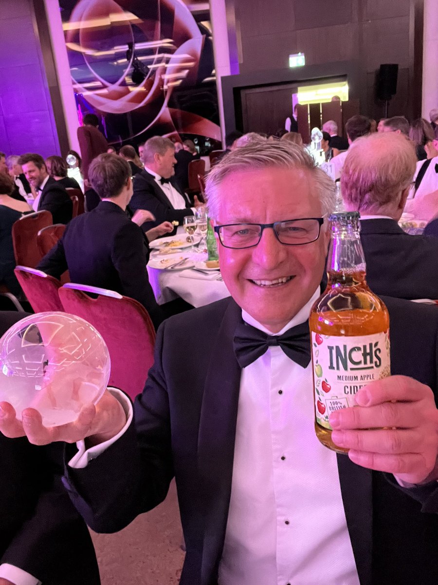 NJGlover's tweet photo. We are Inch’s away from winning 🤞#edieawards2022 #susleaders @edie https://t.co/AKSGbkhRZV