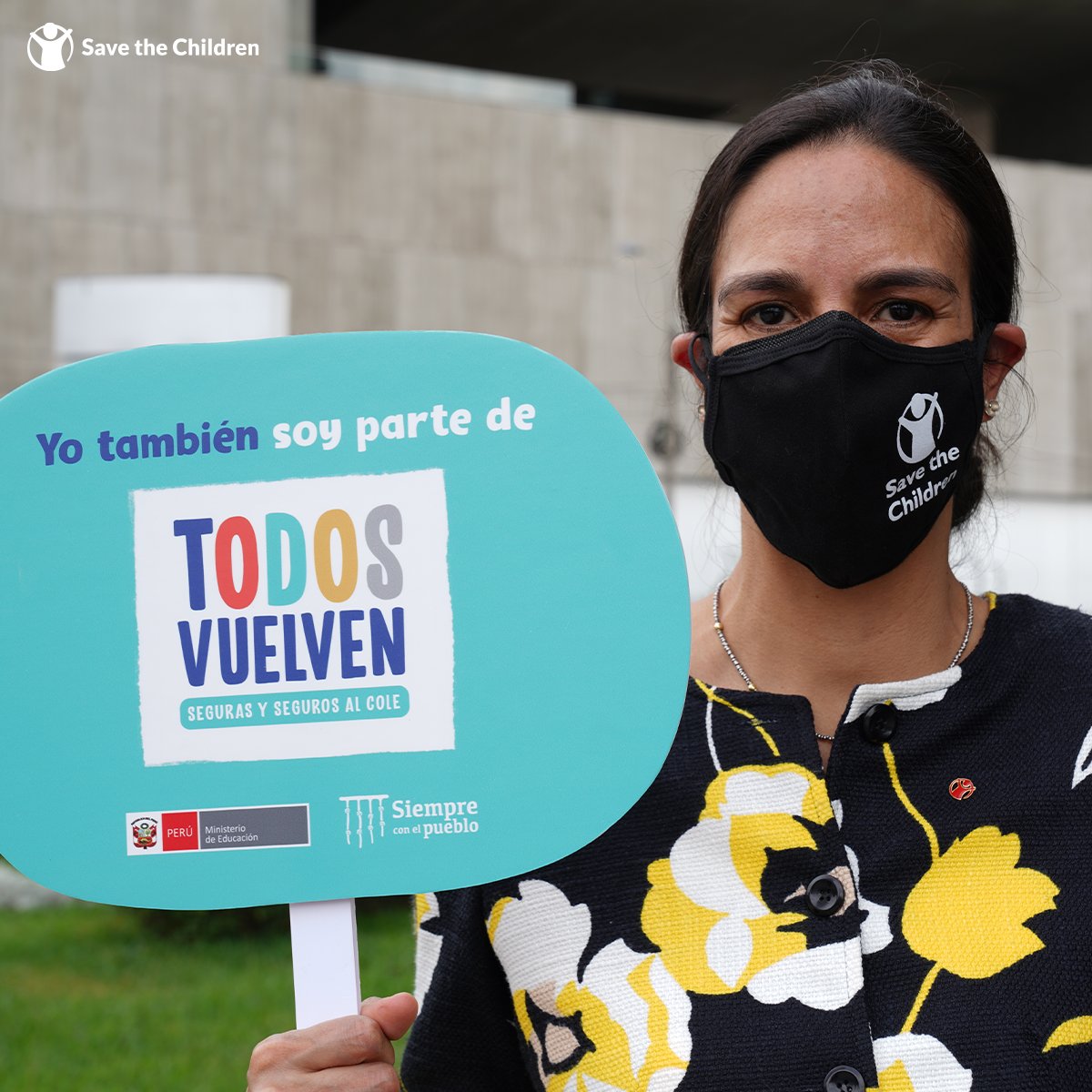 SaveChildrenPE's tweet photo. 🎒 Que la alegría y la unión nos permita seguir afianzando el retorno a las escuelas. No paremos hasta que todas y todos vuelvan.

Nuestra Directora de País @vvaldivieso75 se une a la campaña #TodosVuelven del @mineduperu, y, ¿tú? https://t.co/6nHvcymRQV
