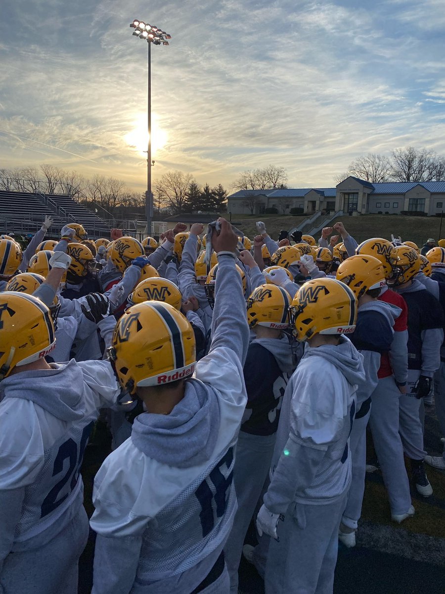 WilkesFootball's tweet photo. Great practice this morning, looking to finish the week strong on Friday! Our guys are hungry to get better each and every day! #BeTheChange #WilkesFootball https://t.co/Np7XKzEuZ5
