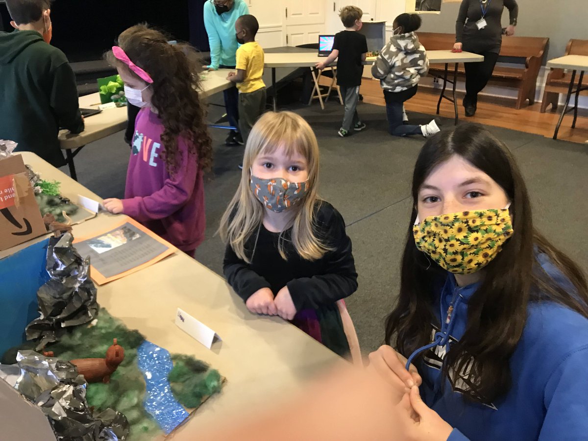 mpfs's tweet photo. In case you missed it, Grade 6 students shared their Designer Animal Science Projects via Livestream with their Grade 1 partner class. You do NOT need a Facebook account to view: https://t.co/c9o9fgwivS #mpfsquakered #thisisquakered #steameducation #steam #designeranimals https://t.co/MNIKqPta8d